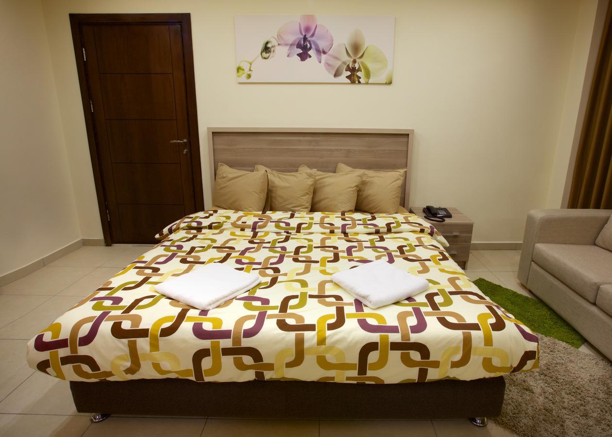 Lujain Hotel فندق النور واللجين Амман Номер фото