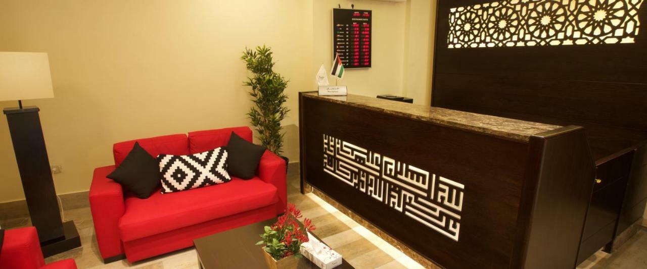 Lujain Hotel فندق النور واللجين Амман Екстер'єр фото